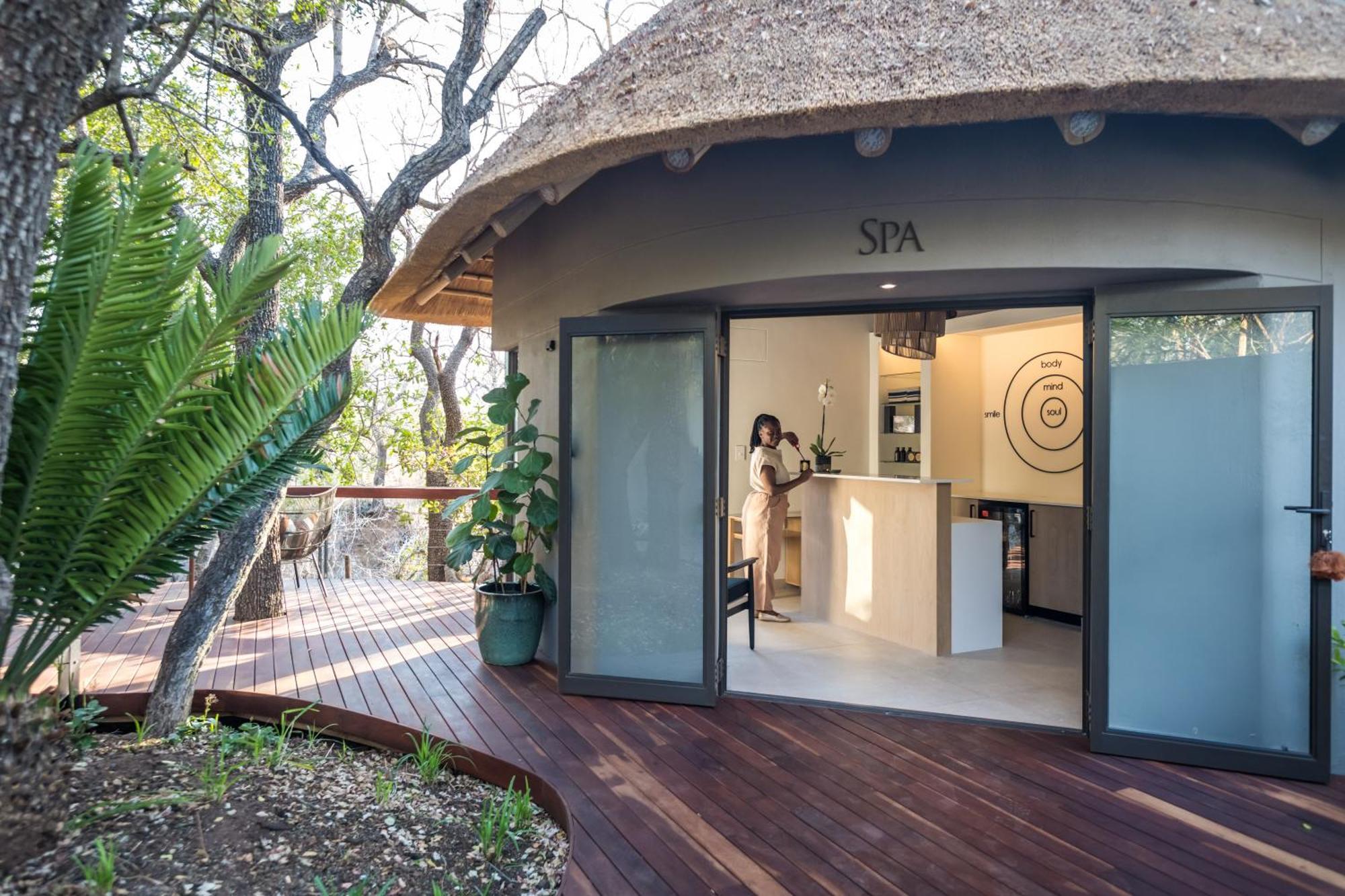 Serondella Safari Lodge Thornybush Doğa Koruma Alanı Dış mekan fotoğraf