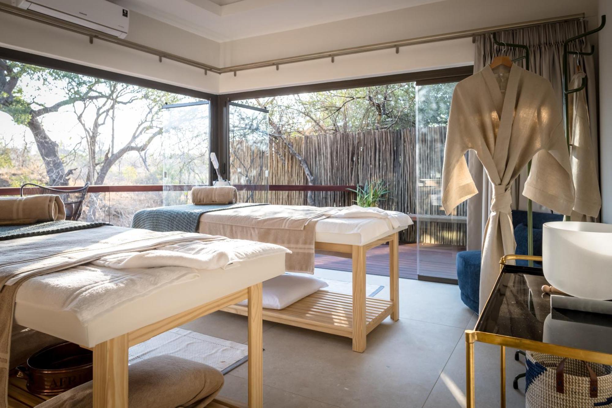 Serondella Safari Lodge Thornybush Doğa Koruma Alanı Dış mekan fotoğraf